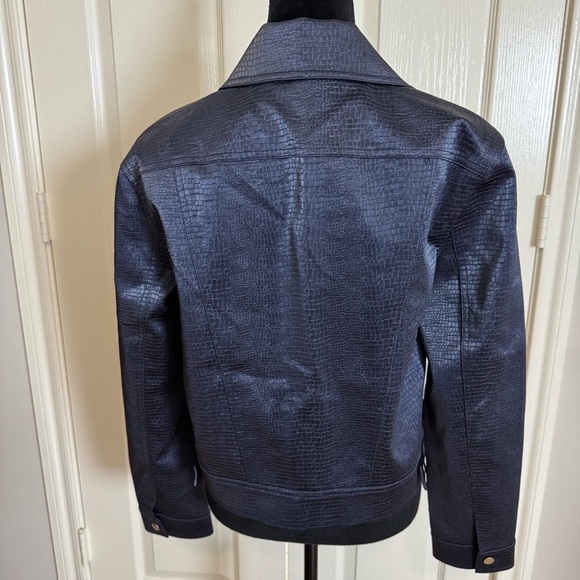 WAYF Camille Glossy Navy Blue Faux Leather Crocodile Alligator Lizard Jacket NWT - Picture 9 of 10
